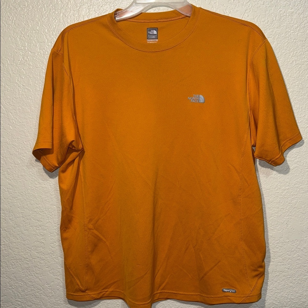 The North Face VaporWick T-Shirt Men’s XL Performance Moisture Wicking Tee